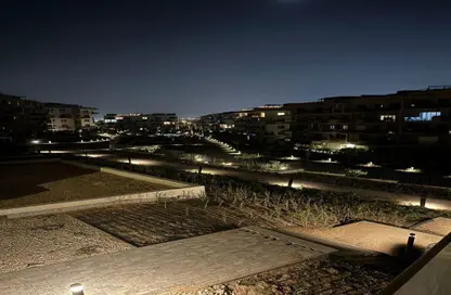 (بنتهاوس  (روف - 4 غرف نوم - 3 حمامات للبيع في فيليت - كمبوندات التجمع الخامس - التجمع الخامس - مدينة القاهرة الجديدة - القاهرة