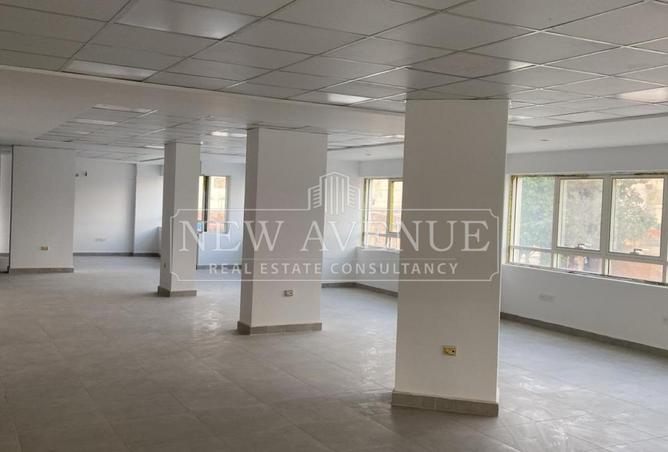 98815422 - Property Image 2