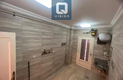 Apartment - 3 Bedrooms - 2 Bathrooms for sale in Al Laselky St. - El Laselky - New Maadi - Hay El Maadi - Cairo