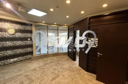 Office Space - 4 Bedrooms - 1 Bathroom for rent in Bank Center Street - South Teseen St. - The 5th Settlement - New Cairo City - Cairo