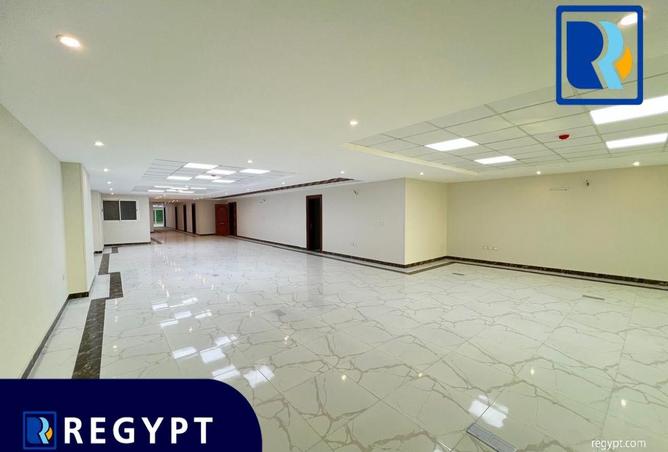 70089639 - صورة العقار 3