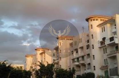 Apartment - 3 Bedrooms - 2 Bathrooms for sale in South Investors Area - New Cairo City - Cairo