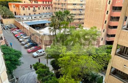 شقة - 4 - 3 للبيع في زيزينيا - حي شرق - الاسكندرية
