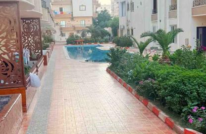 Apartment - 3 Bedrooms - 1 Bathroom for sale in Intercontinental District - Hurghada - Red Sea