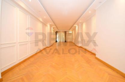 Apartment - 3 Bedrooms - 3 Bathrooms for sale in Smouha - Hay Sharq - Alexandria