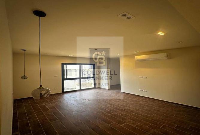 70105312 - Property Image 2