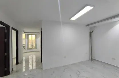 مساحات مكتبية - 7 غرف نوم - 3 حمامات للايجار في شارع الثوره - الكوربة - مصر الجديدة - القاهرة