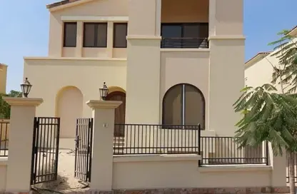 Villa - 4 Bedrooms - 5 Bathrooms for sale in Celesta Hills - Uptown Cairo - Mokattam - Cairo