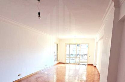 Apartment - 3 Bedrooms - 2 Bathrooms for sale in Mostafa Kamel Tunnel - Mustafa Kamel - Hay Sharq - Alexandria