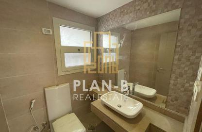 Apartment - Studio - 2 Bathrooms for rent in New Giza - Cairo Alexandria Desert Road - 6 October City - Giza