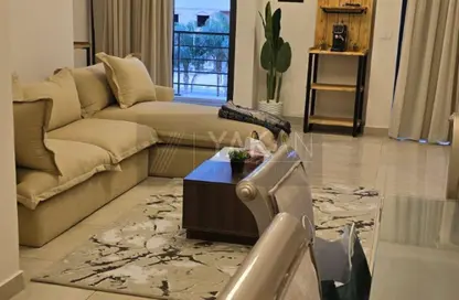 Apartment - 3 Bedrooms - 2 Bathrooms for rent in Fifth Square - The 5th Settlement - New Cairo City - Cairo