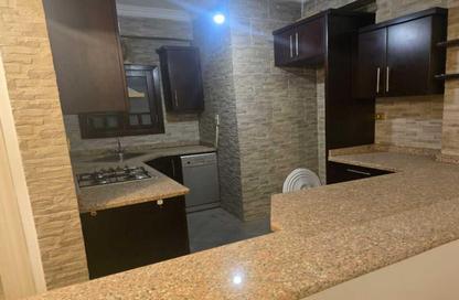 Apartment - 3 Bedrooms - 2 Bathrooms for sale in Yehia Ibrahim St. - Zamalek - Cairo