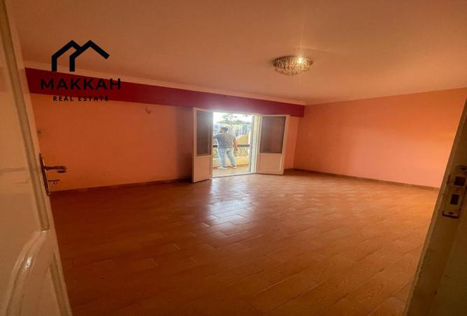 60950330 - Property Image 3