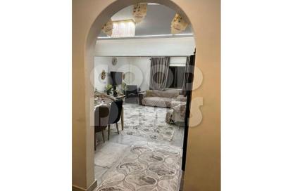 Apartment - 2 Bedrooms - 1 Bathroom for sale in El Mahkama Square - Heliopolis - Masr El Gedida - Cairo