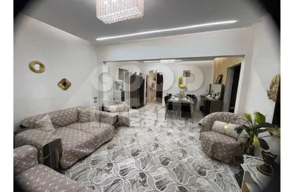 Apartment - 2 Bedrooms - 1 Bathroom for sale in El Mahkama Square - Heliopolis - Masr El Gedida - Cairo