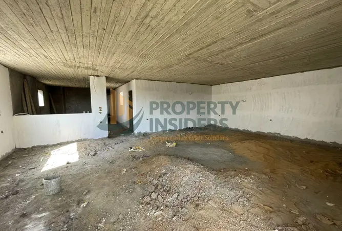 114888813 - Property Image 2