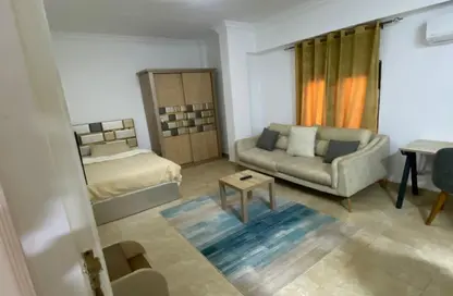 شقة - 1 حمام للايجار في زيزينيا للإسكان العائلي - كمبوندات التجمع الخامس - التجمع الخامس - مدينة القاهرة الجديدة - القاهرة