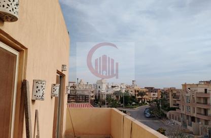 Apartment - 3 Bedrooms - 3 Bathrooms for rent in Area D - Ganoob El Acadimia - New Cairo City - Cairo