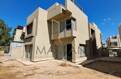 Villa - 3 Bedrooms - 4 Bathrooms for sale in Palm Hills Golf Extension - Al Wahat Road - 6 October City - Giza