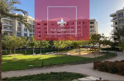 Apartment - 3 Bedrooms - 3 Bathrooms for sale in Hyde Park - New Cairo City - Cairo