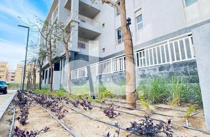 Apartment - 2 - 2 for sale in W Signature By Waterway - South Investors Area - New Cairo City - Cairo