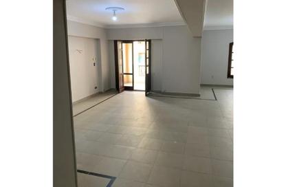 Apartment - 3 - 3 for sale in Al Ghanam St. - 8th Zone - Nasr City - Cairo