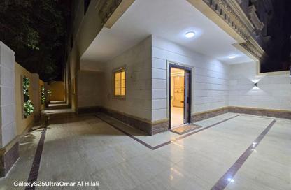 Villa - 3 Bedrooms - 2 Bathrooms for sale in Gate 4 - Mena - Hadayek El Ahram - Giza
