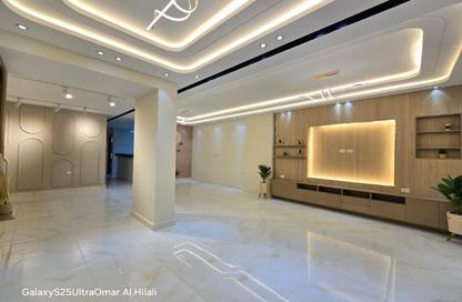 Villa - 3 Bedrooms - 2 Bathrooms for sale in Gate 4 - Mena - Hadayek El Ahram - Giza