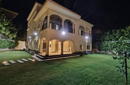 Villa - 5 Bedrooms - 5 Bathrooms for sale in Hood 6 Side St. - Green Belt - 6 October City - Giza