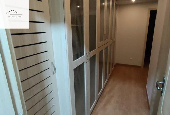 53466827 - Property Image 3