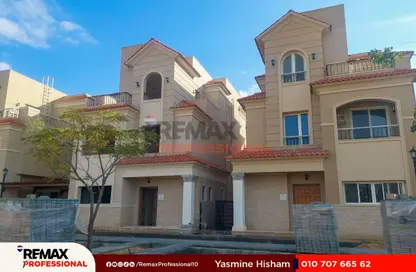 فيلا - 6 غرف نوم - 5 حمامات للبيع في في مروج - سموحة - حي شرق - الاسكندرية