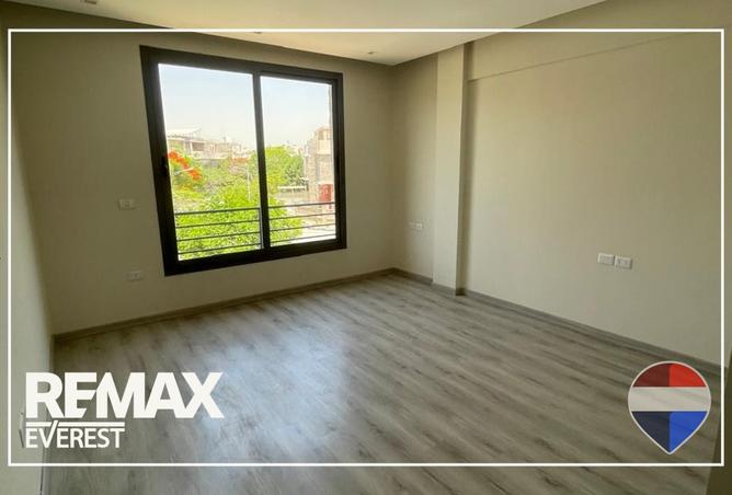 97708968 - Property Image 3