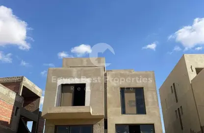 فيلا - 5 غرف نوم - 6 حمامات للبيع في كومباوند سعاده - مدينة القاهرة الجديدة - القاهرة