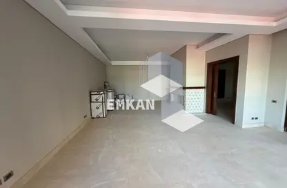 شقة - 3 غرف نوم - 3 حمامات للايجار في فورتي ويست - كمبوندات الشيخ زايد - الشيخ زايد - الجيزة