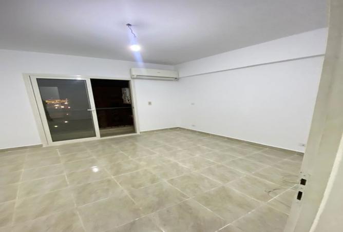 70626389 - صورة العقار 2