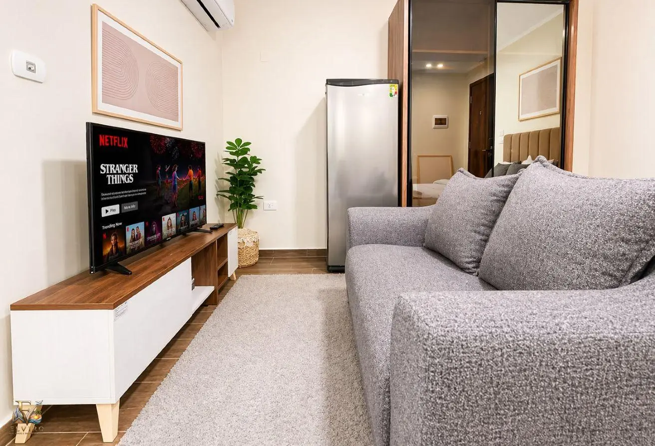 102917907 - Property Main Image