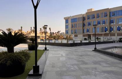 Shop - Studio for rent in Mivida - 5th Settlement Compounds - The 5th Settlement - New Cairo City - Cairo