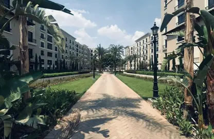 Apartment - 3 Bedrooms - 3 Bathrooms for sale in Village West - Sheikh Zayed Compounds - Sheikh Zayed City - Giza