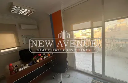 مساحات مكتبية - استوديو - 3 حمامات للبيع في شارع سيد زكريا - شيراتون المطار - النزهة - القاهرة