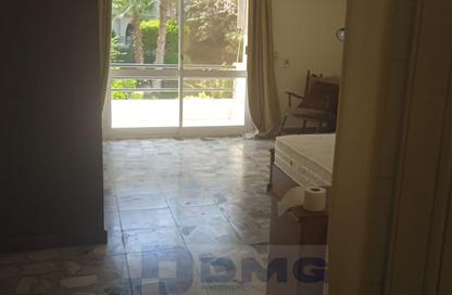 Apartment - 3 Bedrooms - 3 Bathrooms for sale in Zayed 2000 - 4th District - Sheikh Zayed City - Giza