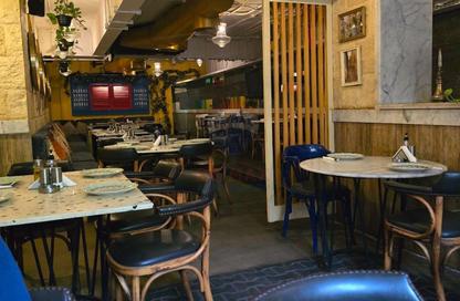 Restaurant - Studio - 1 Bathroom for sale in Mohamed Maraashly St. - Zamalek - Cairo