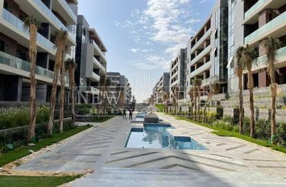 Apartment - 2 Bedrooms - 2 Bathrooms for sale in El Patio Oro - 5th Settlement Compounds - The 5th Settlement - New Cairo City - Cairo