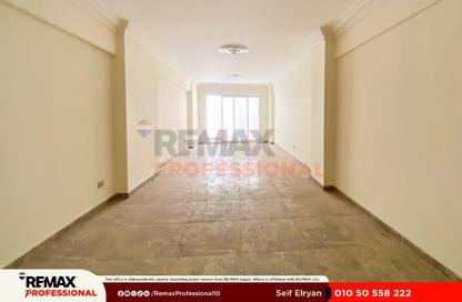 Apartment - 3 Bedrooms - 2 Bathrooms for sale in Al Shohada Square St. - Smouha - Hay Sharq - Alexandria Apartment - 3 Bedrooms - 2 Bathrooms for sale in Al Shohada Square St. - Smouha - Hay Sharq - Alexandria