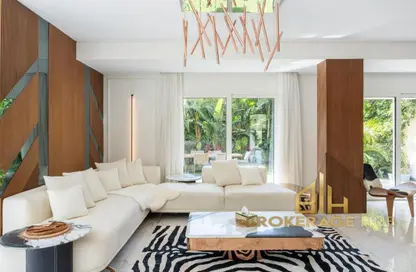 فيلا - 4 غرف نوم - 3 حمامات للايجار في پريڤادو - مدينتي - القاهرة