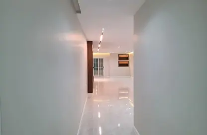 شقة - 3 غرف نوم - 2 حمامات للبيع في البوابة الاولي - خوفو - حدائق الاهرام - الجيزة