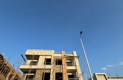 Apartment - 3 Bedrooms - 3 Bathrooms for sale in Al Shorouk Road - 1st Neighborhood - 8th District - Shorouk City - Cairo