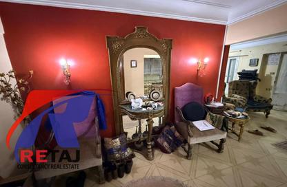 Apartment - 3 Bedrooms - 2 Bathrooms for sale in Mousa Ibn Naseer St. - Al Hadiqah Al Dawliyah - 7th District - Nasr City - Cairo