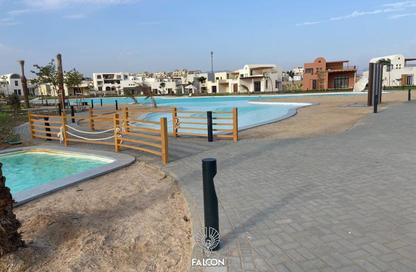 Chalet - 2 Bedrooms - 2 Bathrooms for sale in Makadi Heights - Makadi Orascom Resort - Makadi - Hurghada - Red Sea