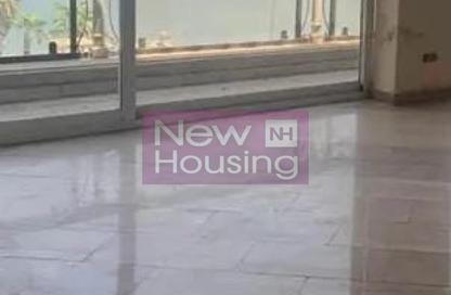 Apartment - 3 Bedrooms - 3 Bathrooms for sale in Zamalek - Cairo