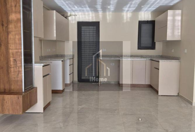 76239858 - Property Image 3